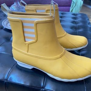 Classic Sperry Rainbooties Size 11